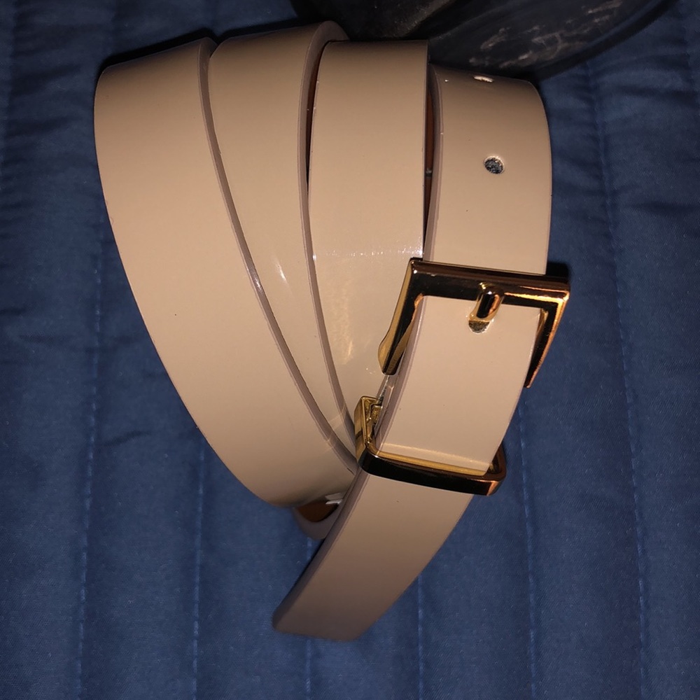 “Patent Leather” Tan Banana Republic Belt